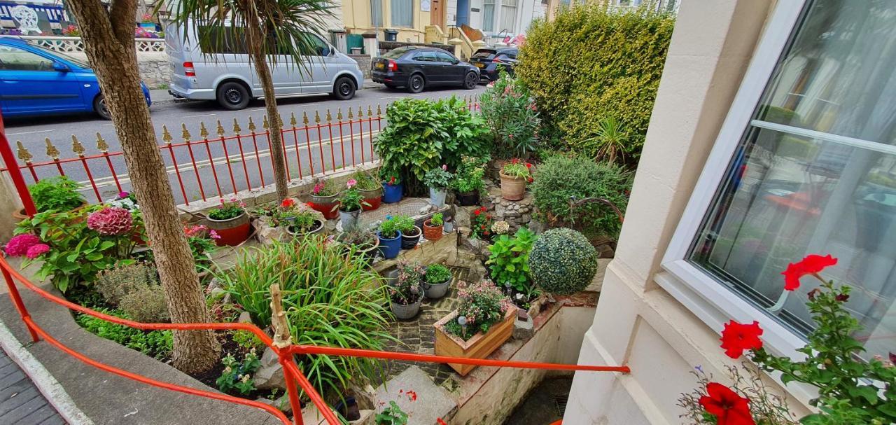 Corbiere Guest House Γουέστον Σούπερ Μερ Εξωτερικό φωτογραφία